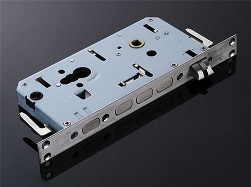 北碚區(qū)開鎖店(配車鑰匙)